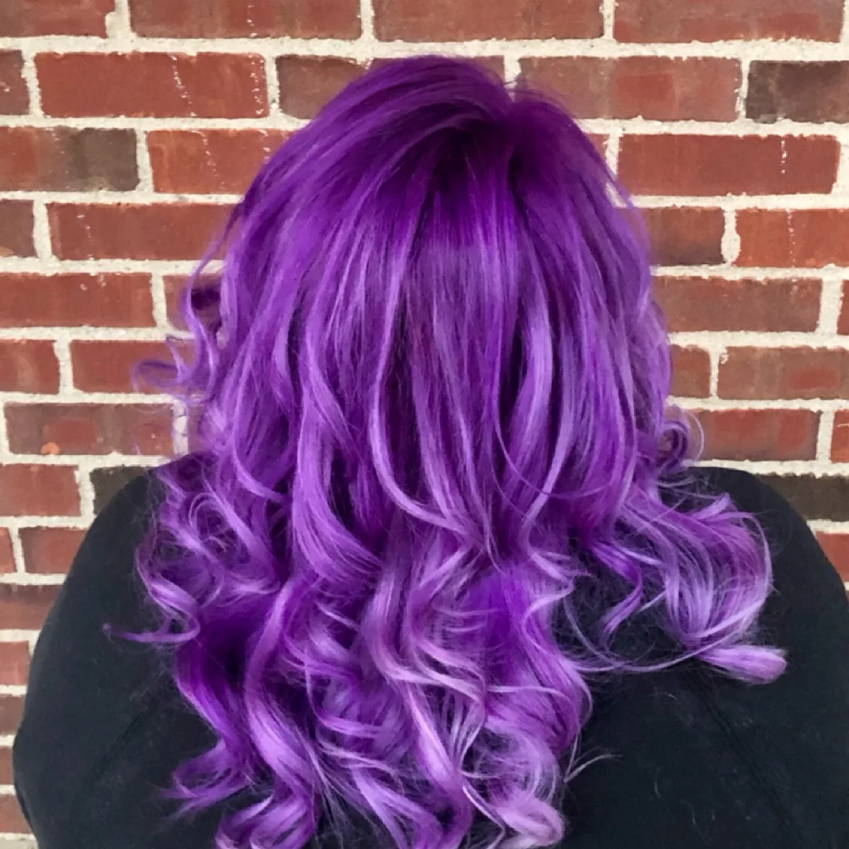 Vivid violet dreams, dimensional fashion color